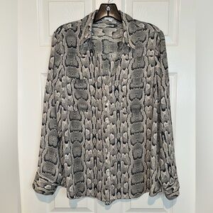 Express Gray Snake Print Blouse. Size L